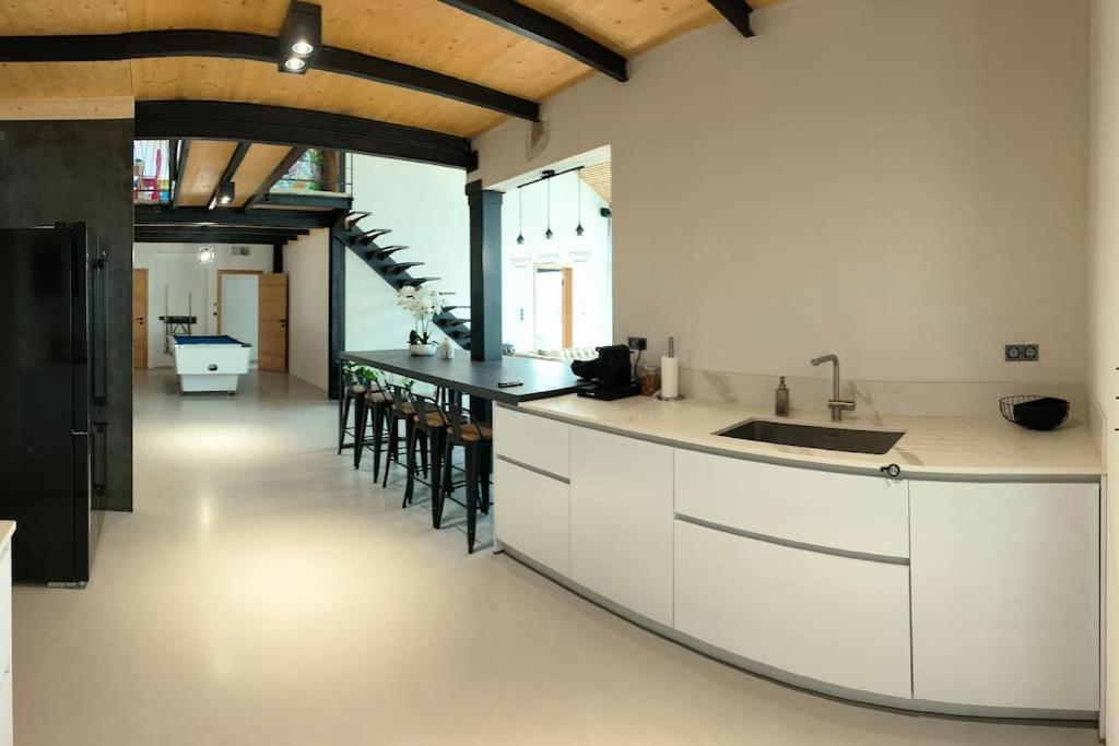 Industrial Luxury Nimes & Arles Villa Beaucaire  Luaran gambar