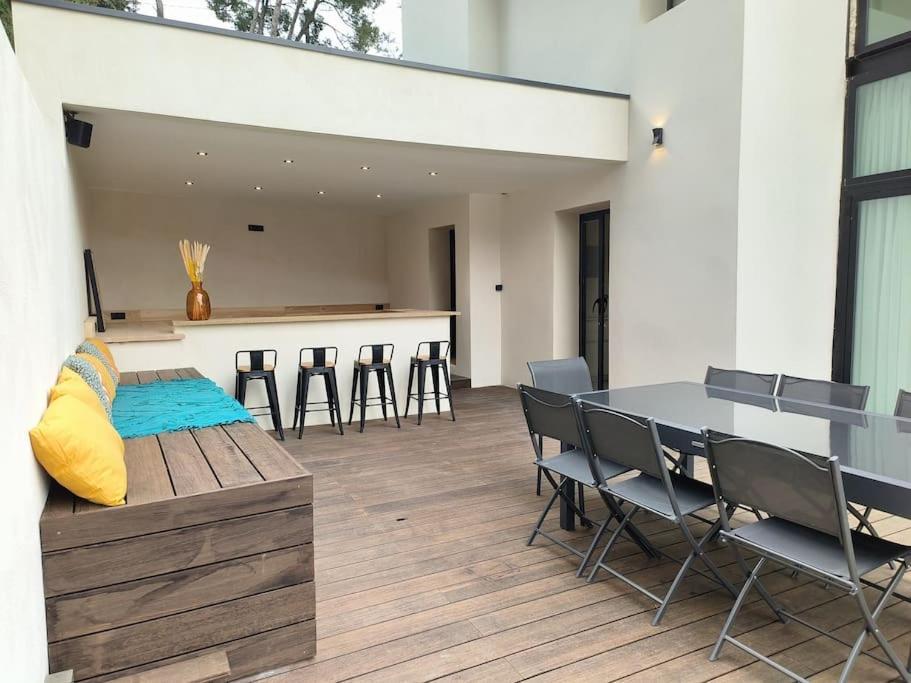 Industrial Luxury Nimes & Arles Villa Beaucaire  Luaran gambar